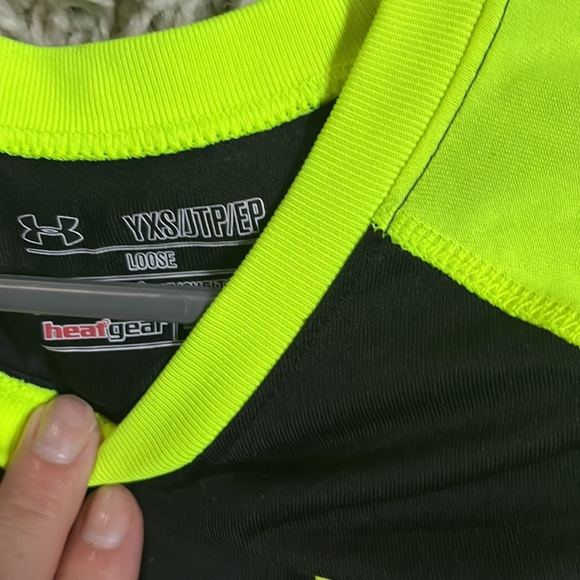 Youth extra small under armour - Picture 2 of 2